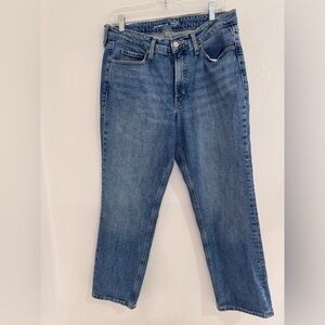 Old Navy Women's Straight Leg Blue Jeans